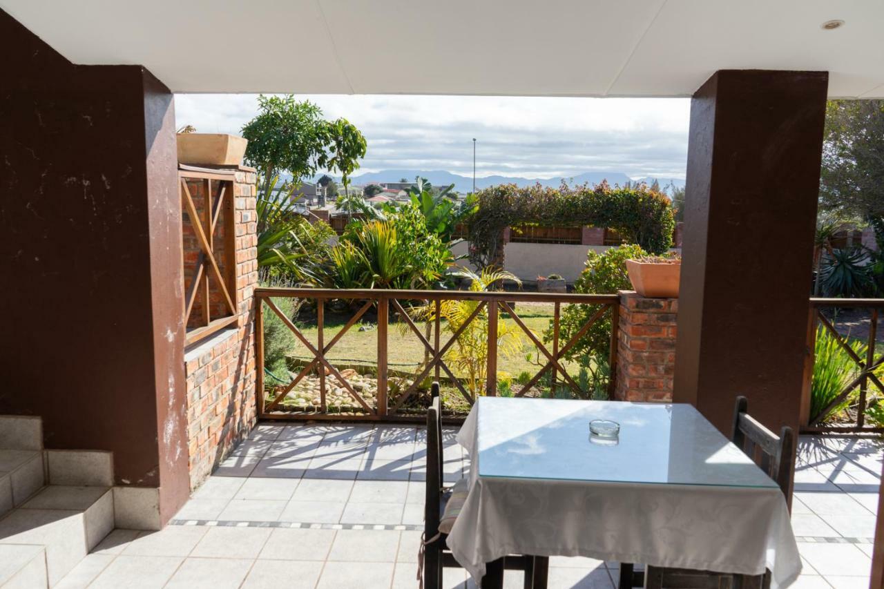 Guest House Arosfa Mossel Bay Ngoại thất bức ảnh