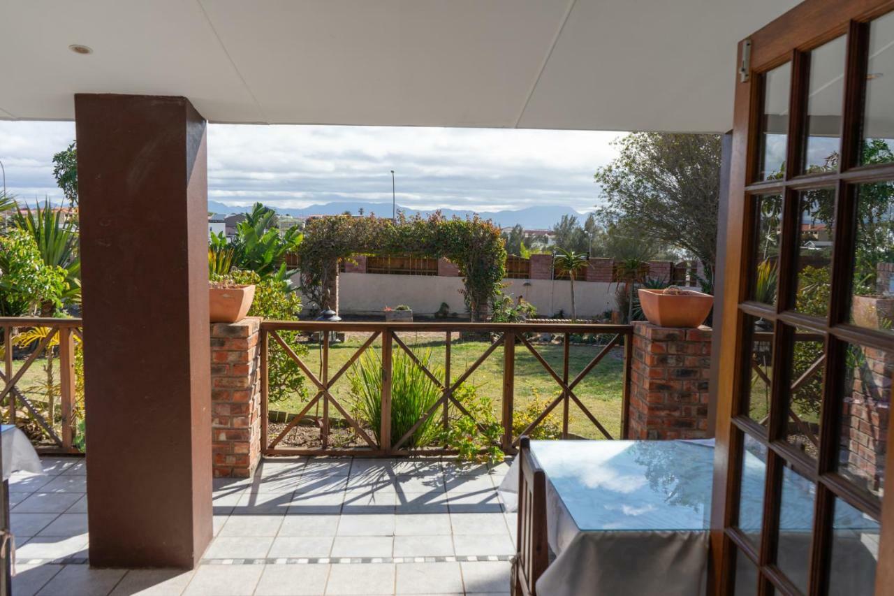 Guest House Arosfa Mossel Bay Ngoại thất bức ảnh